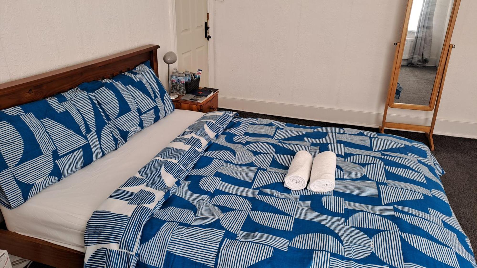 Mc Suites Newcastle upon Tyne Buitenkant foto